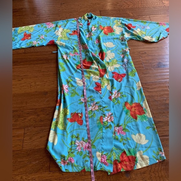 Notations Blue‎ Floral Robe - Picture 6 of 10